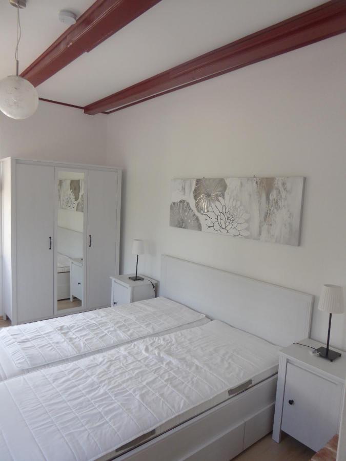 Ferienwohnung Elise Im Gulfhof Am Kanal Grossefehn 外观 照片